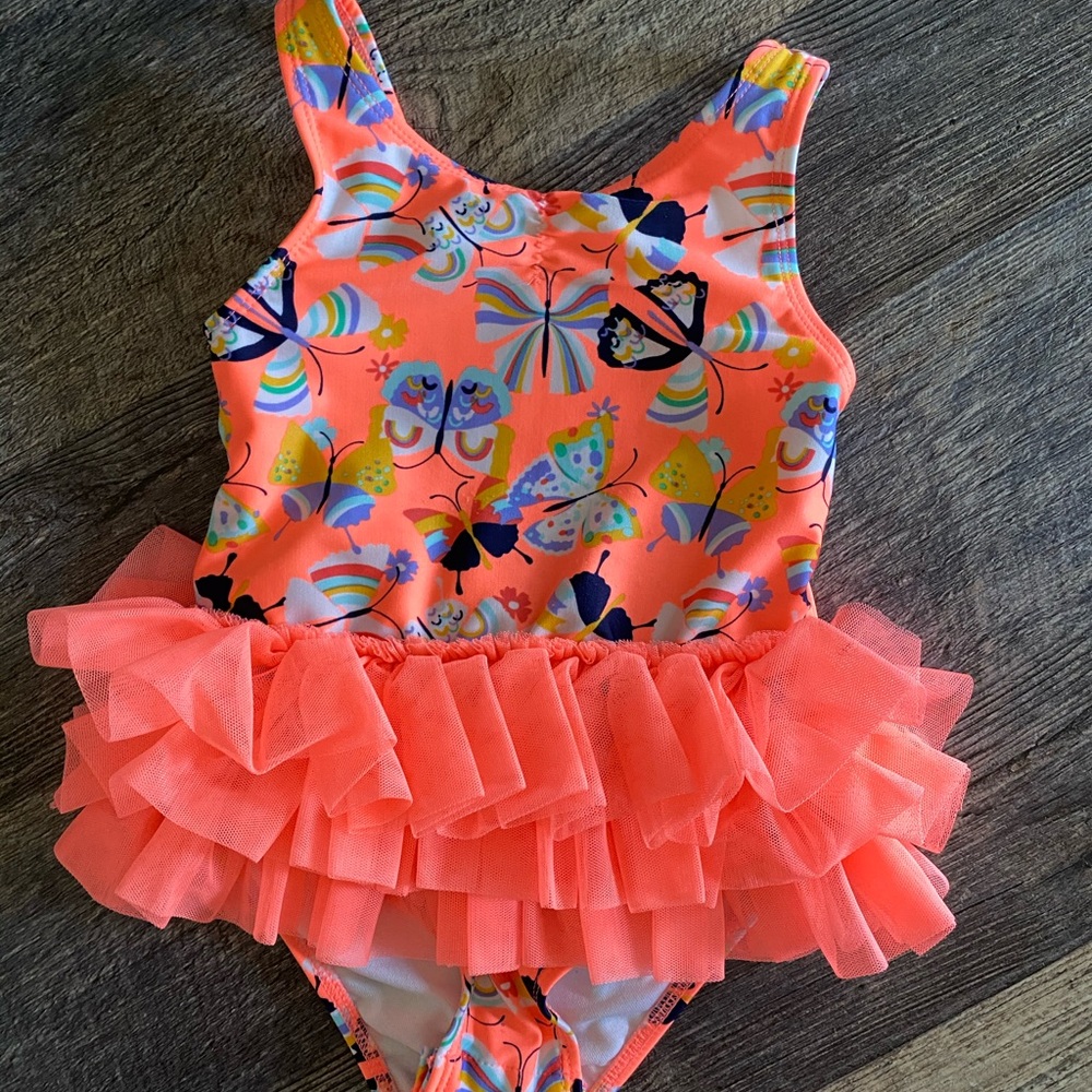EUC Cat & Jack Girl’s Swimsuit - Size 4T
